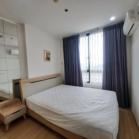 Condo In Bangkok With Swimming Pool Near Malls And Train Buitenkant foto